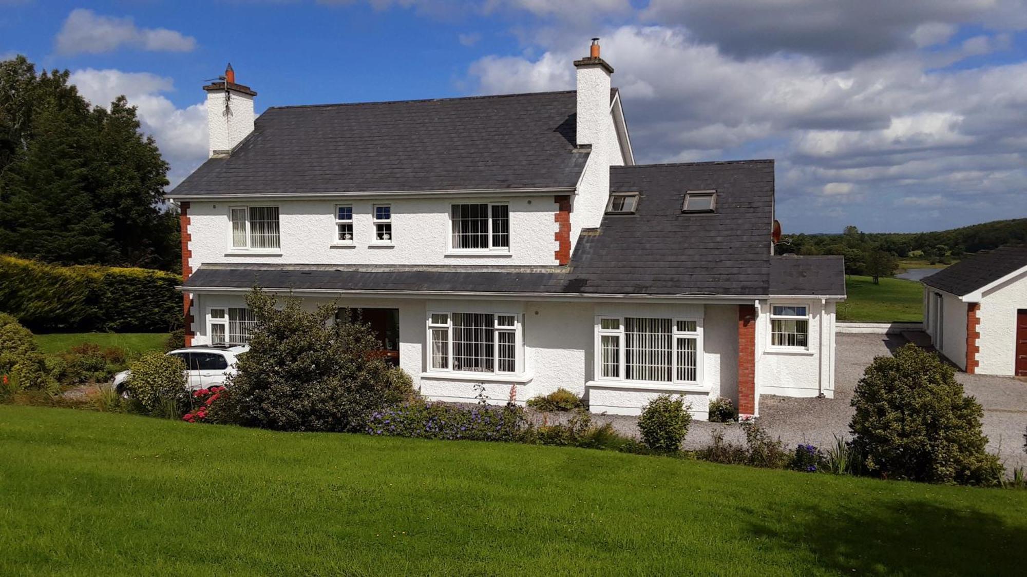 Hawthorn Lodge Belturbet Exterior photo